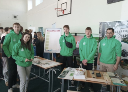 Skolēni Balvos iepazīst LBTU Malnavas koledžas studiju iespējas
