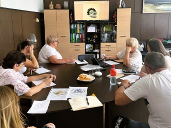 Aizvadīta logotipa ideju konkursa darbu izvērtēšana Aizvadīta logotipa ideju konkursa darbu izvērtēšana