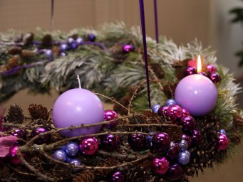 Adventes vainagu izgatavošanas meistarklase Adventes vainagu izgatavošanas meistarklase