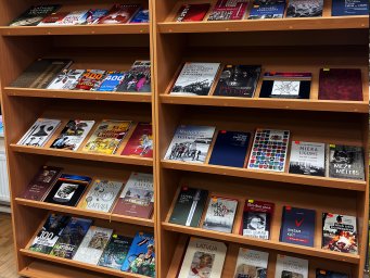 Novembris- Latvijas mēnesis arī bibliotēkā Novembris- Latvijas mēnesis arī bibliotēkā