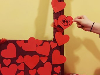 Valentīndienas noskaņas dienesta viesnīcā Valentīndienas noskaņas dienesta viesnīcā