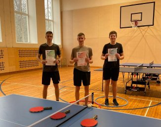 Galda tenisa sacensības Galda tenisa sacensības